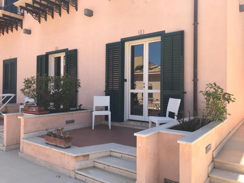 Castellammare Smart Rooms 卡斯泰拉马莱 外观 照片
